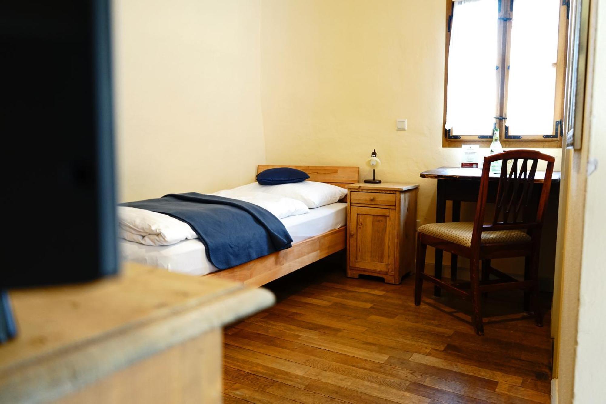 Hotel Zum Schwarzen Ross Und Gutmann Zur Post ฮิลโพลท์ชไตน์ ภายนอก รูปภาพ