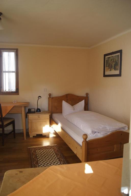Hotel Zum Schwarzen Ross Und Gutmann Zur Post ฮิลโพลท์ชไตน์ ห้อง รูปภาพ