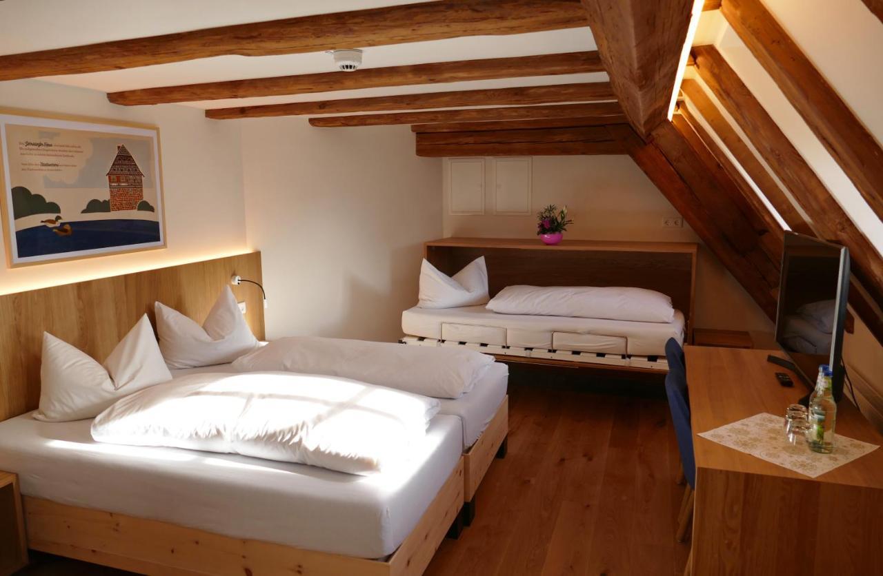 Hotel Zum Schwarzen Ross Und Gutmann Zur Post ฮิลโพลท์ชไตน์ ภายนอก รูปภาพ